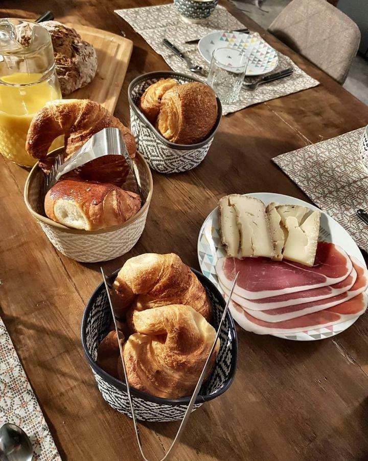 Peyo Et Foodie Escou エクステリア 写真